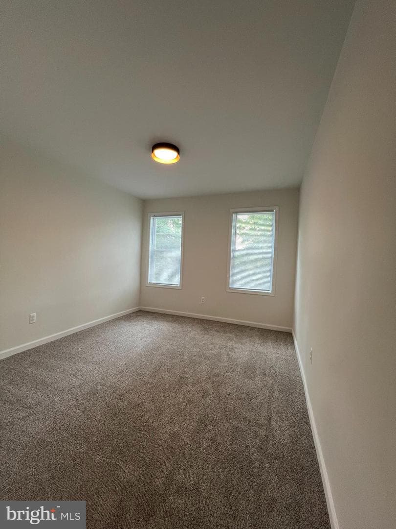 2004 Braddish Avenue photo 31