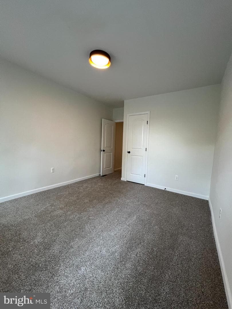 2004 Braddish Avenue photo 32