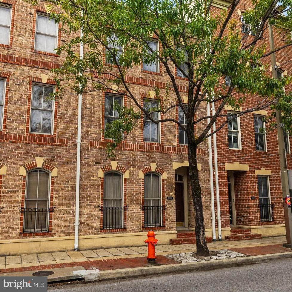2315#6 Boston Street #6