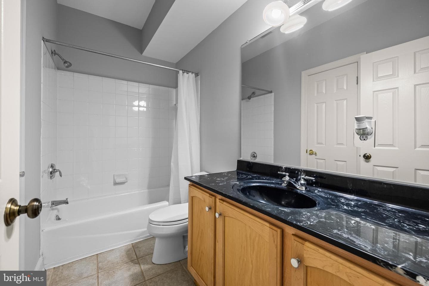 2315#6 Boston Street #6 photo 16