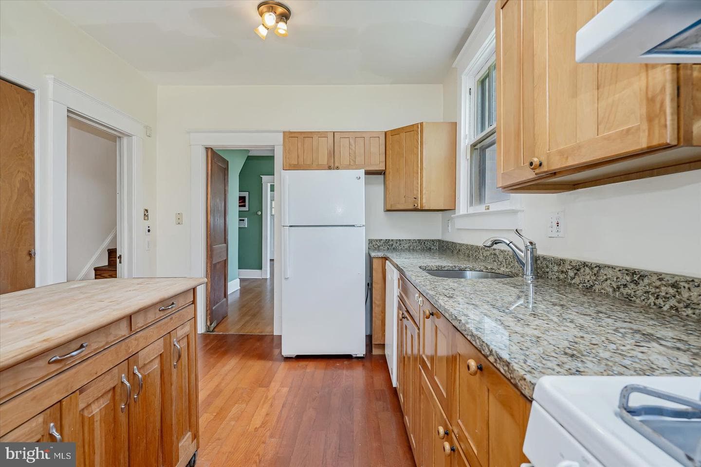 3209 Evergreen Avenue photo 14