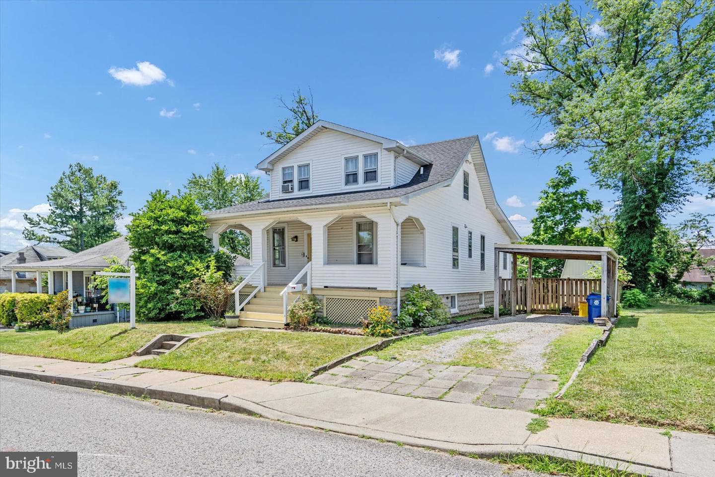 3209 Evergreen Avenue photo 2