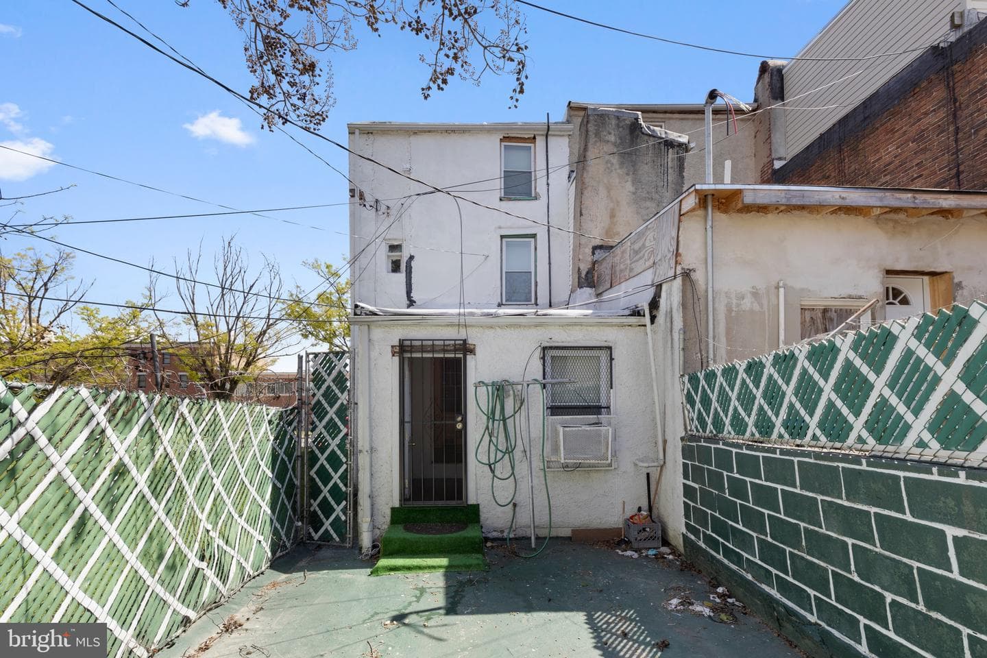 904 N Broadway photo 21