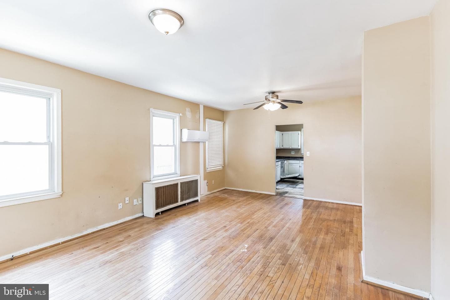5619 Wayne Ave photo 7