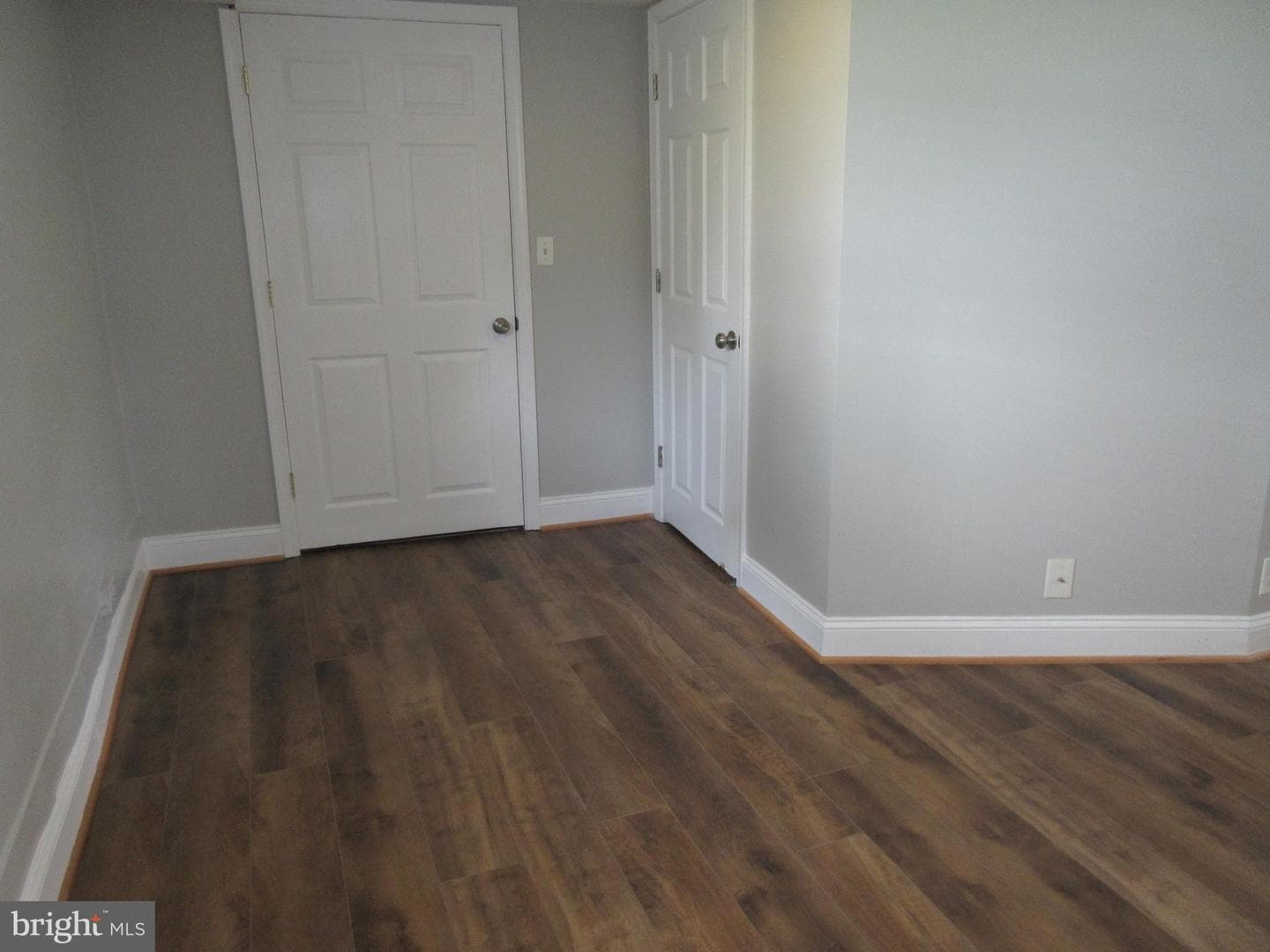 6605 Elsrode Avenue photo 61