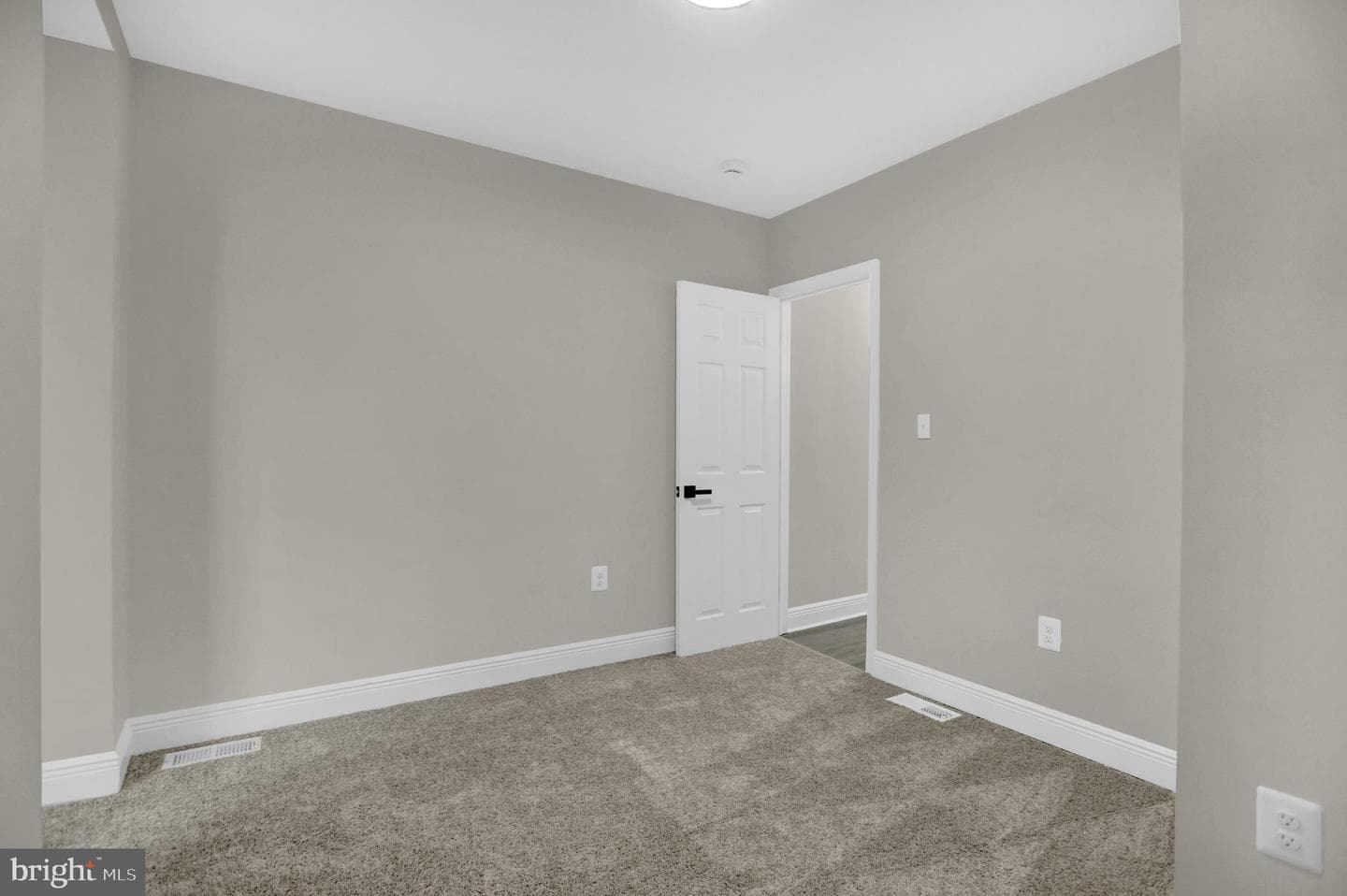 3611 W Belvedere Avenue W photo 31