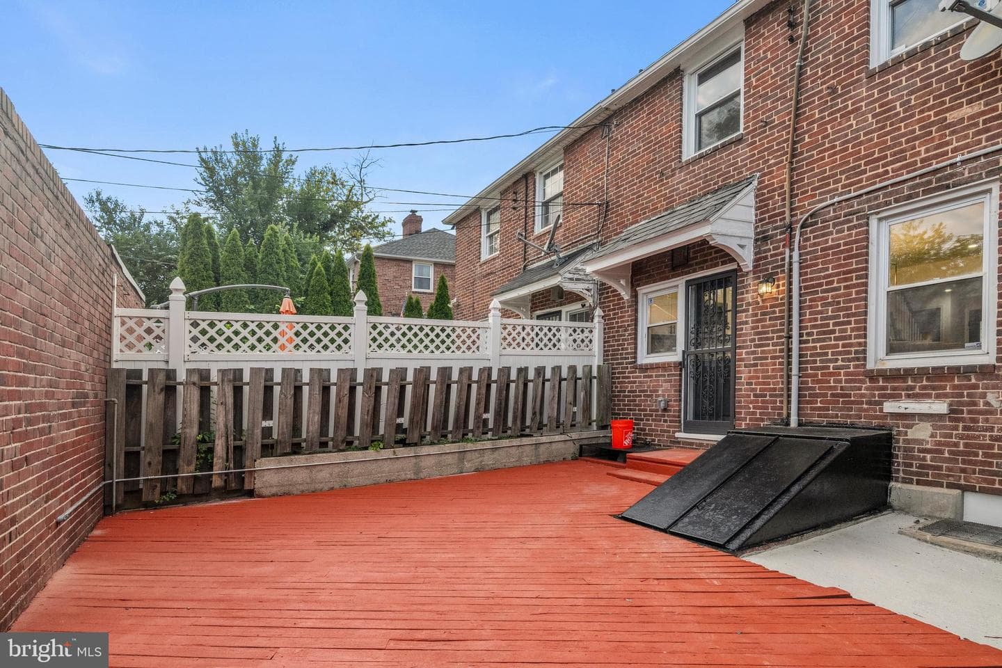 1311 E 35th Street photo 43