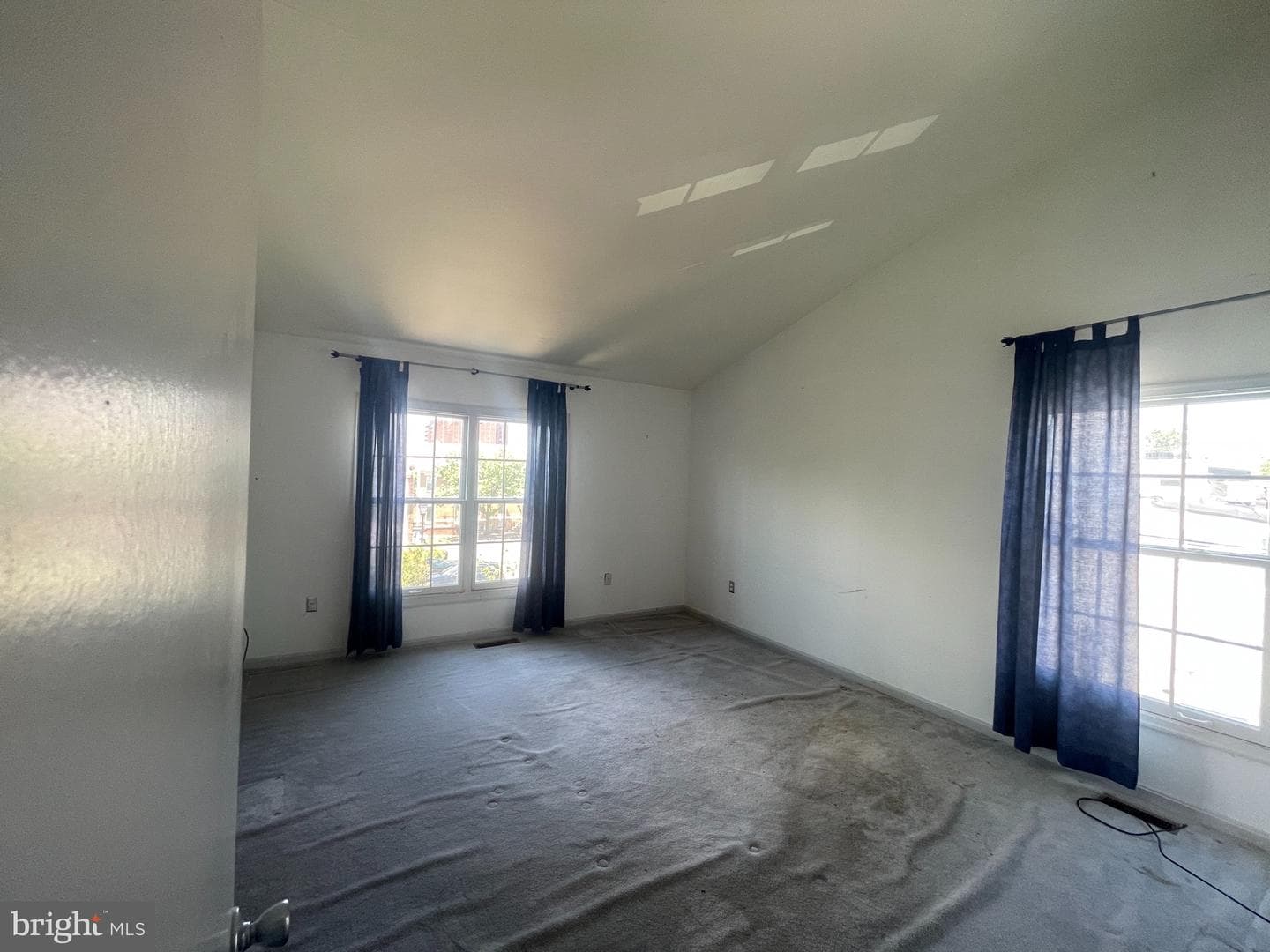 1102 S Streeper Street photo 10