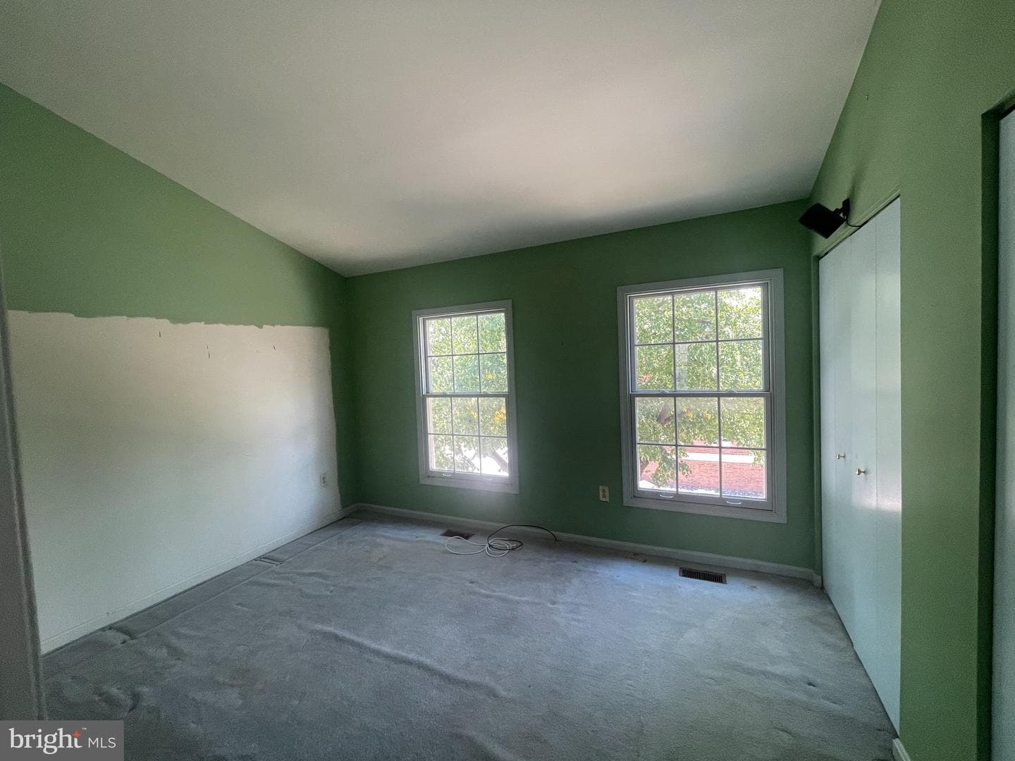 1102 S Streeper Street photo 9