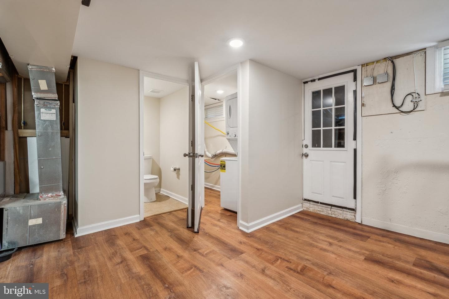 1341 Glenwood Avenue photo 18