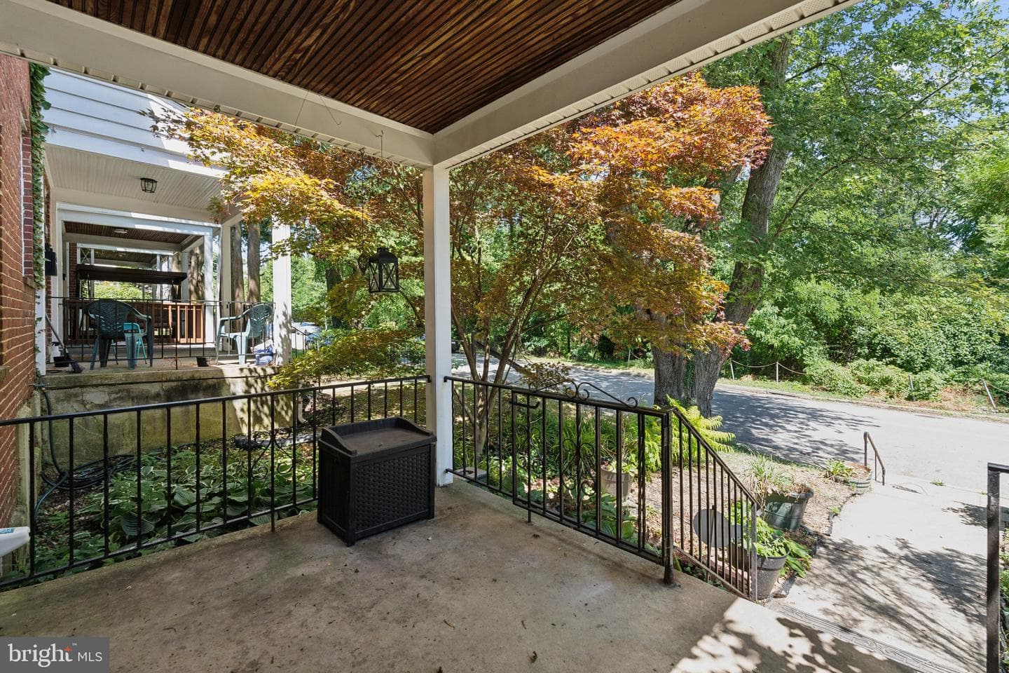 1341 Glenwood Avenue photo 2