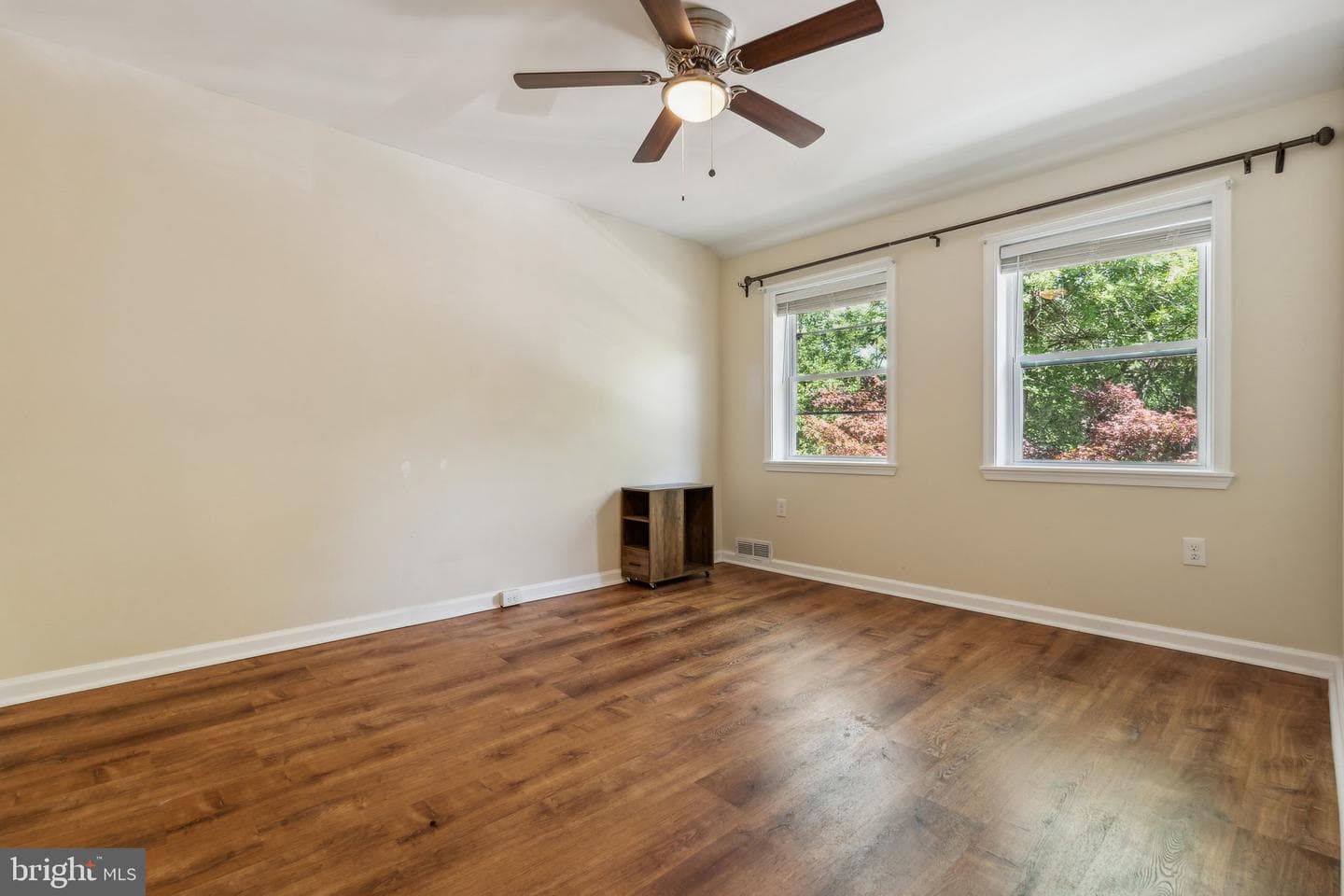 1341 Glenwood Avenue photo 9
