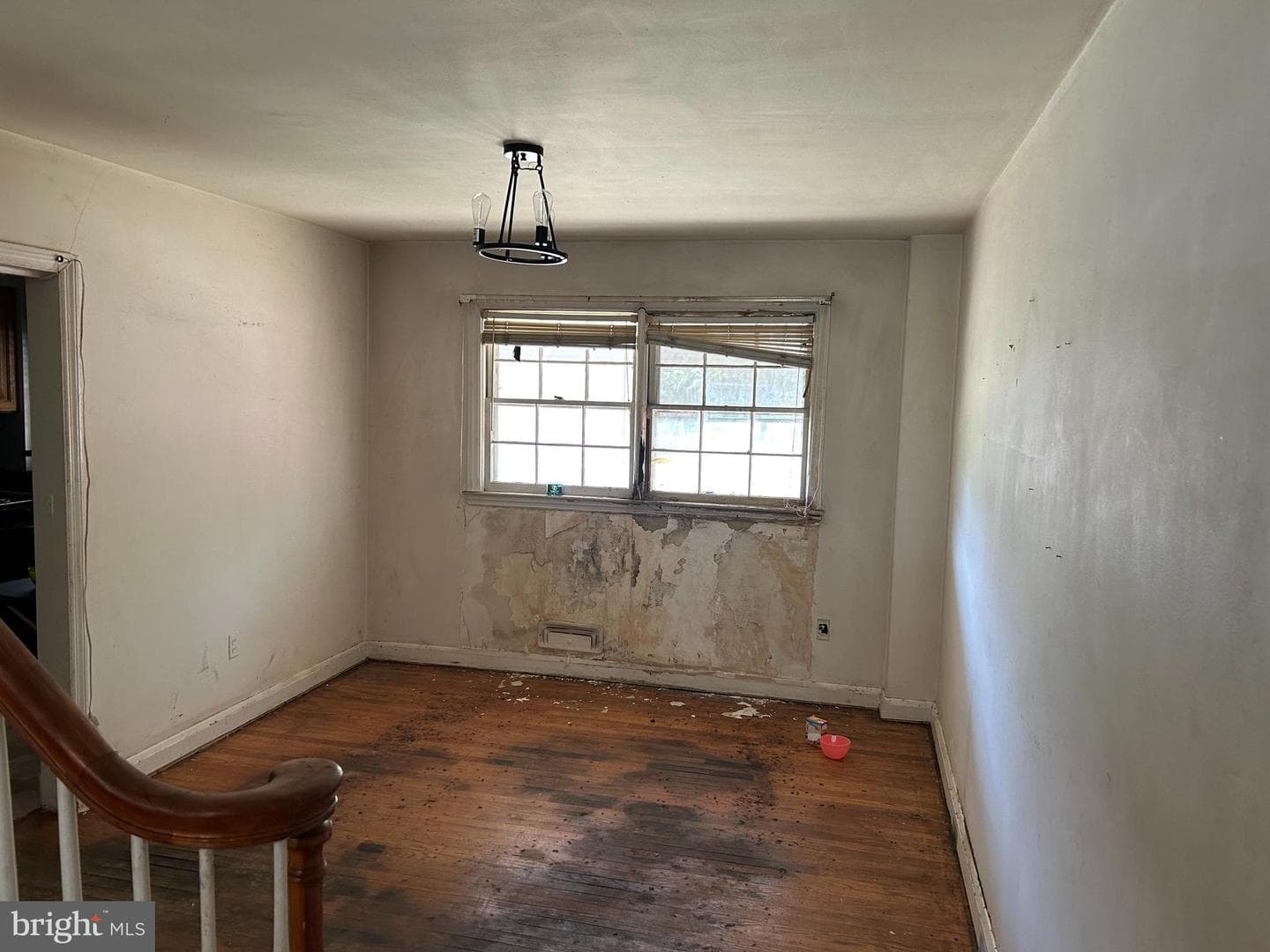 1663 Winford Road photo 8