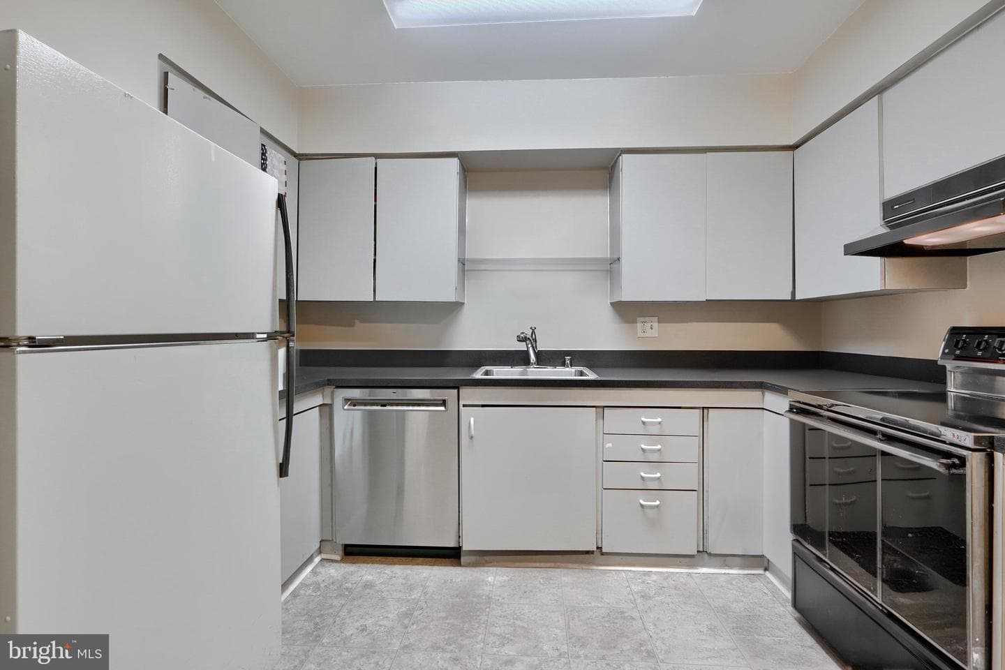 6711 Park Heights Avenue #115 photo 10