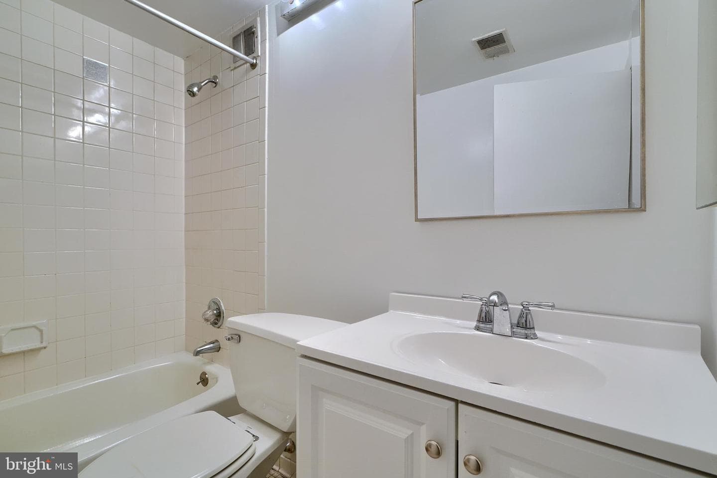 6711 Park Heights Avenue #115 photo 12