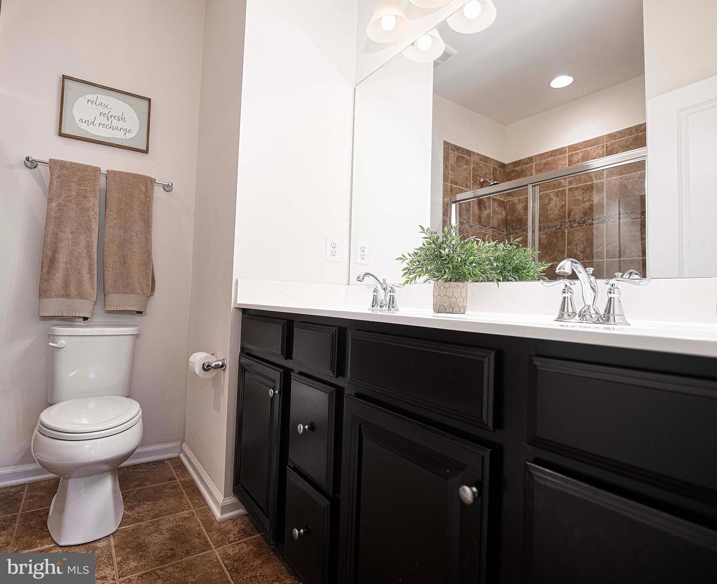 4613 Hudson Street photo 8