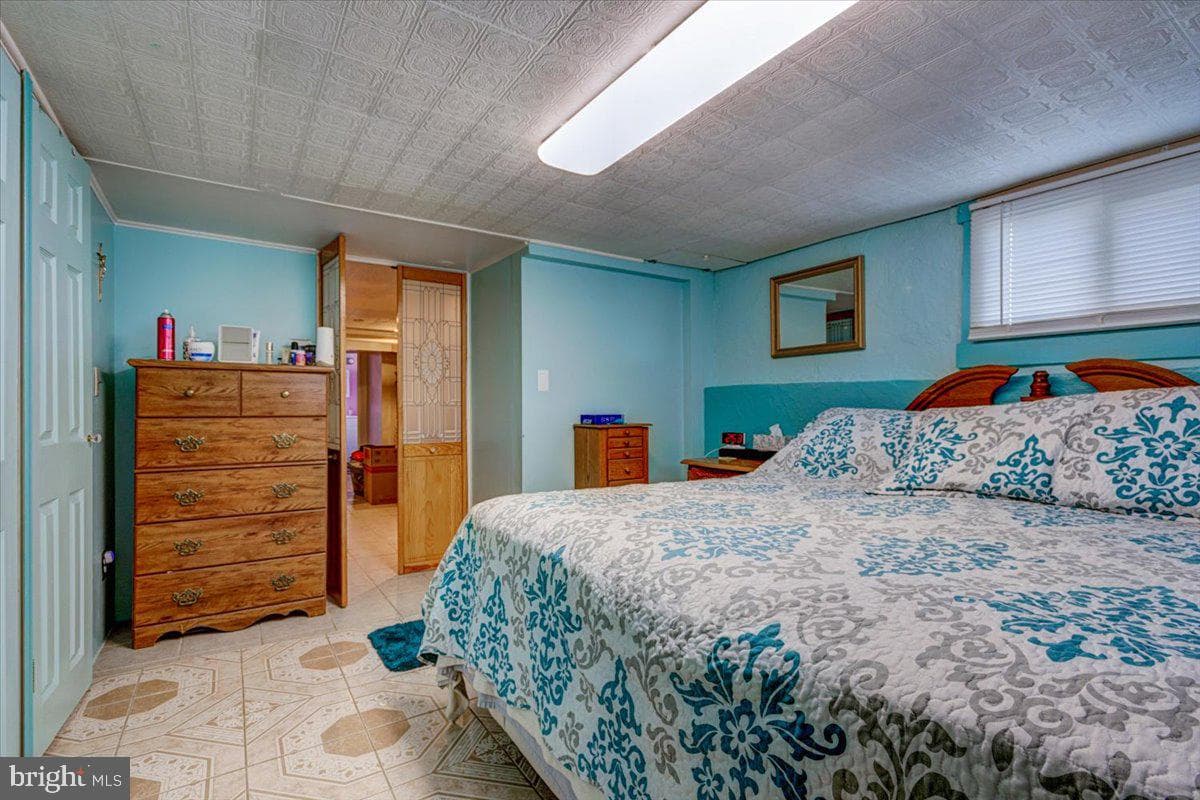 4114 Hillcrest Avenue photo 27