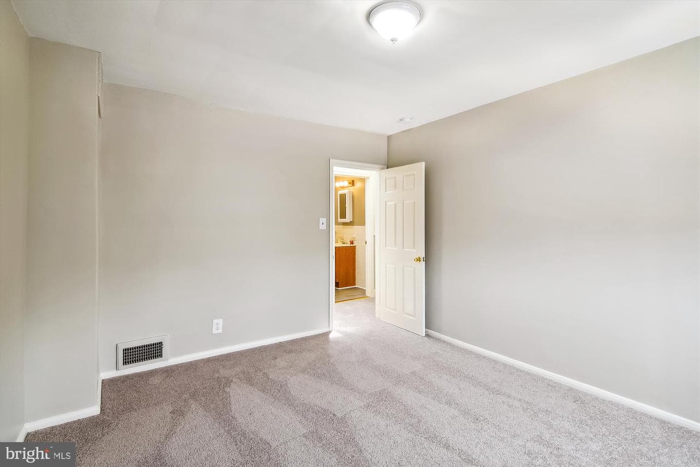 3809 10th Street photo 10
