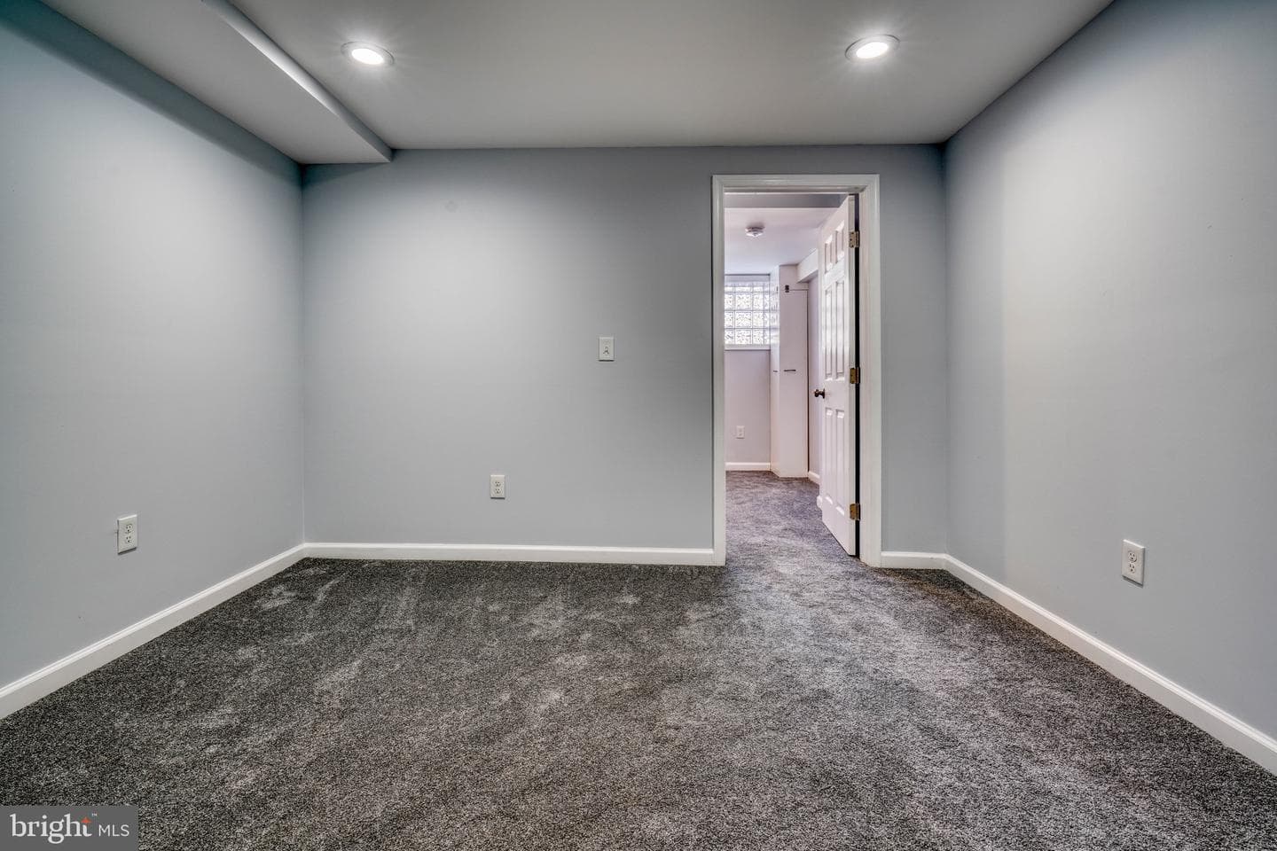 2117 Westwood Avenue photo 24
