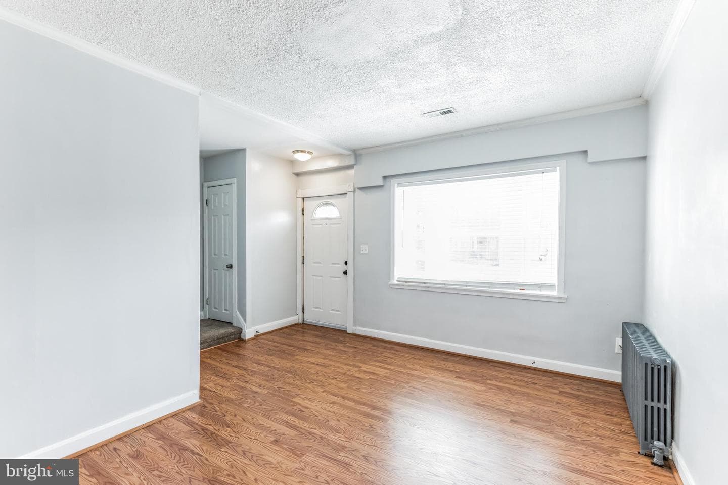 4103 Glenarm Avenue photo 2