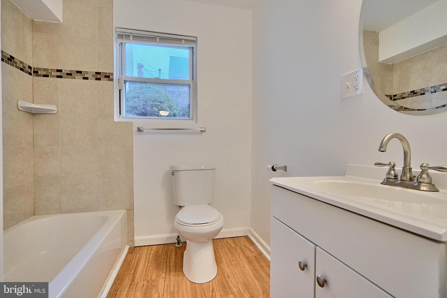 2212 Fleet Street photo 12
