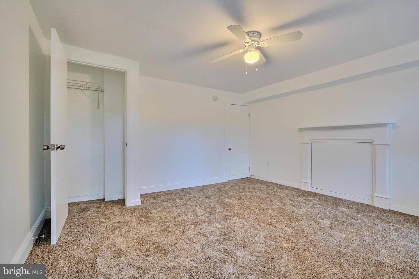 2212 Fleet Street photo 18