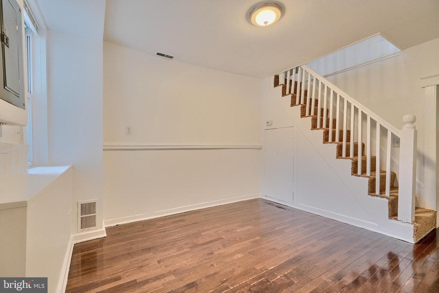 2212 Fleet Street photo 6