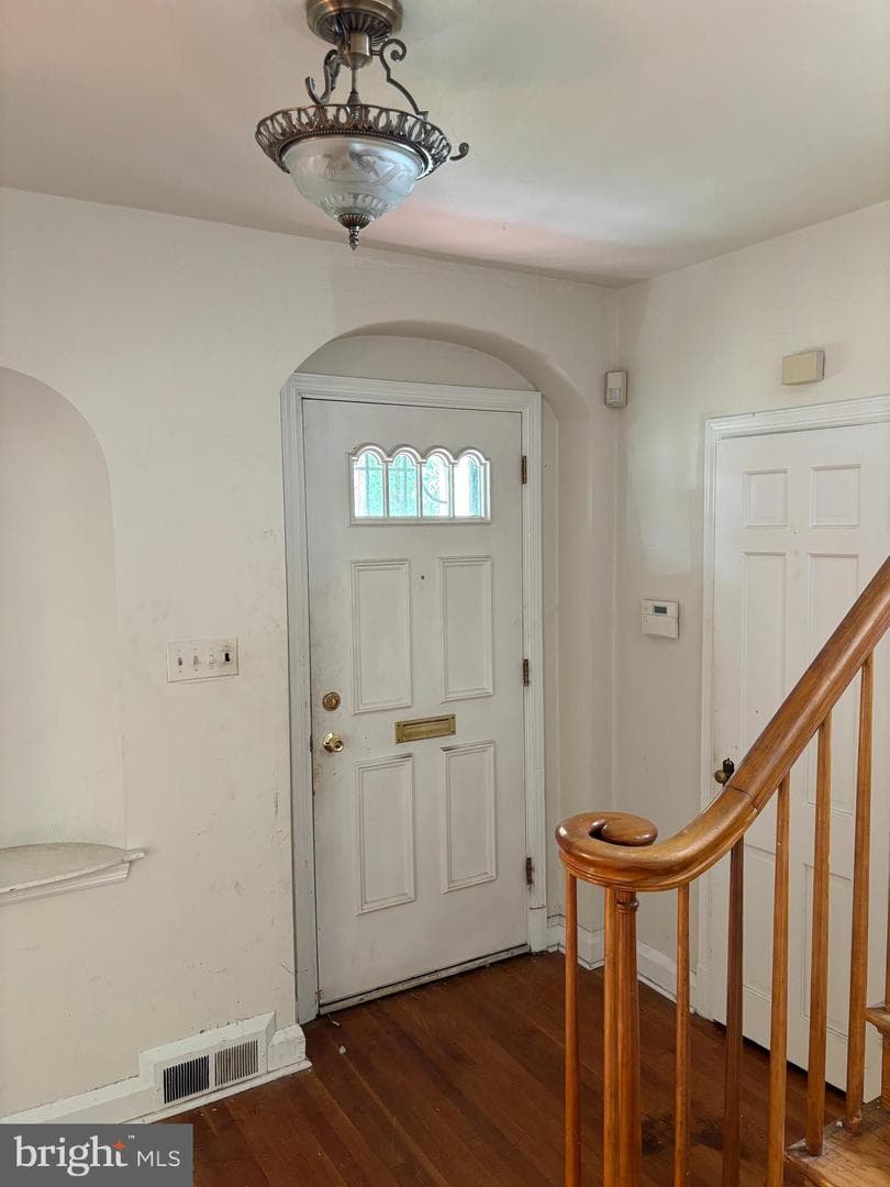 3817 Copley Road photo 2
