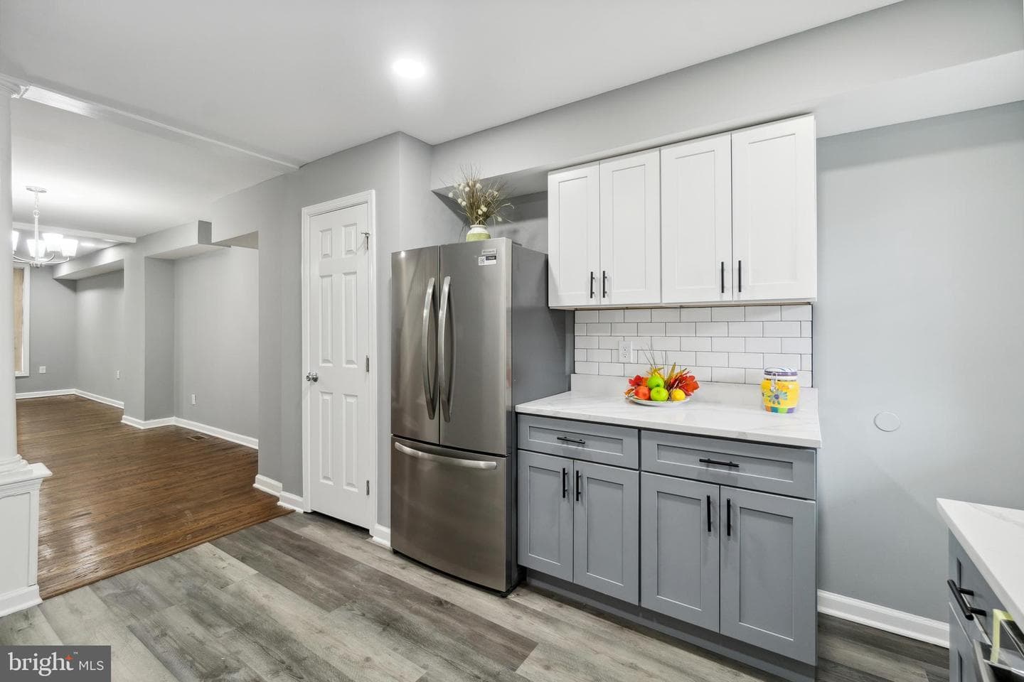 426 S Smallwood Street photo 11