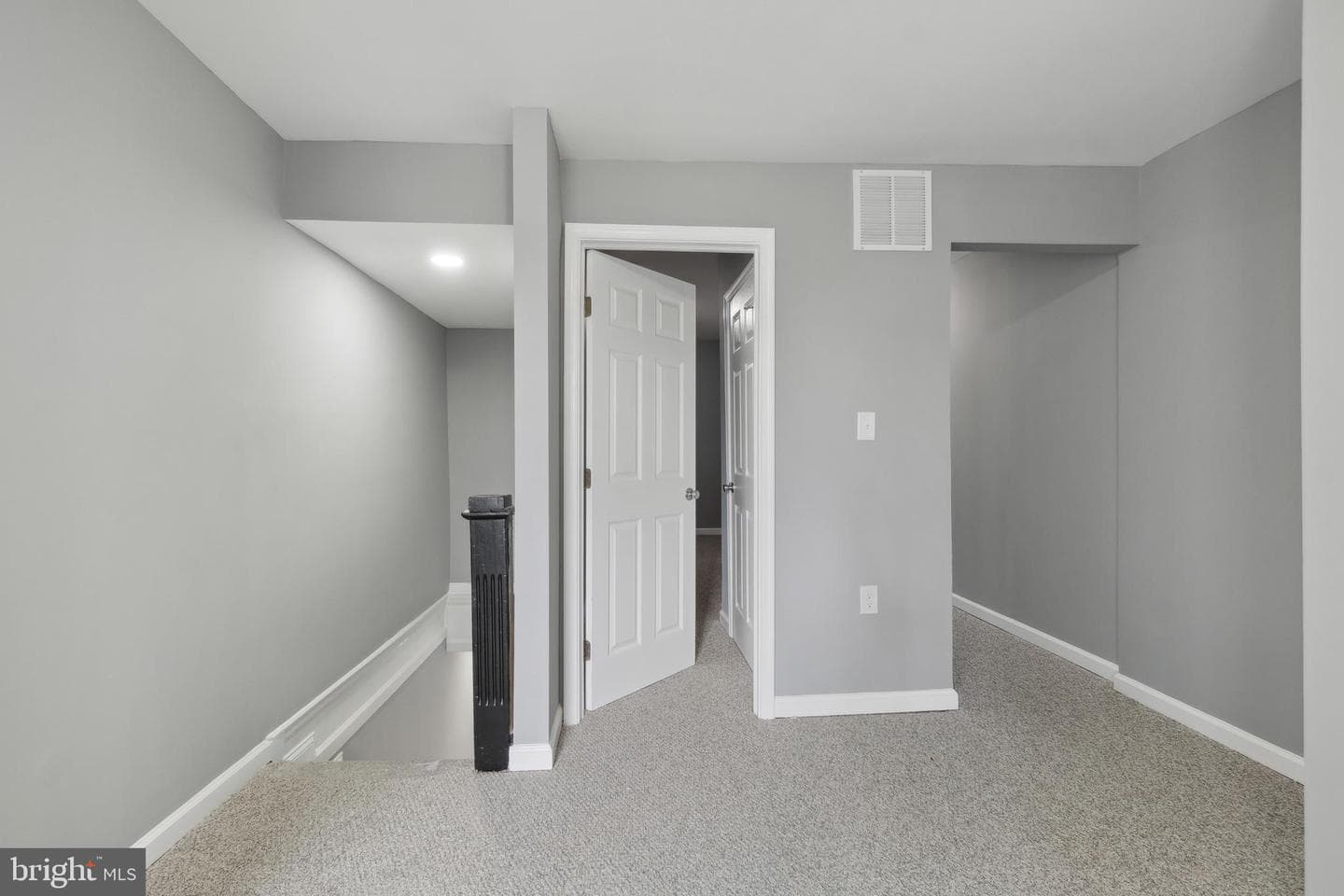 426 S Smallwood Street photo 15