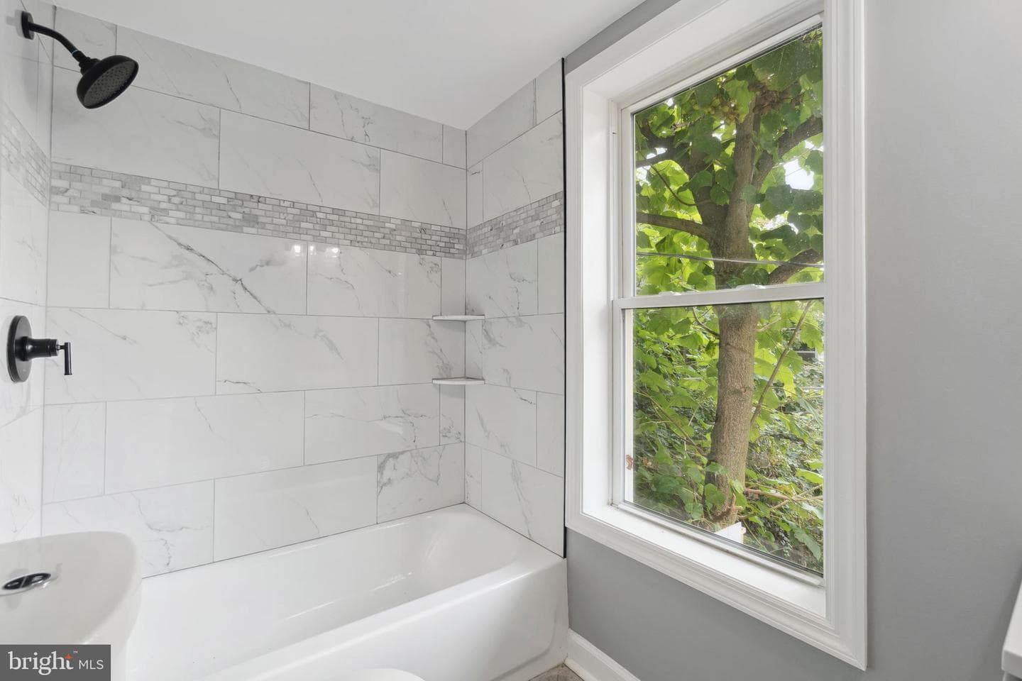 426 S Smallwood Street photo 19