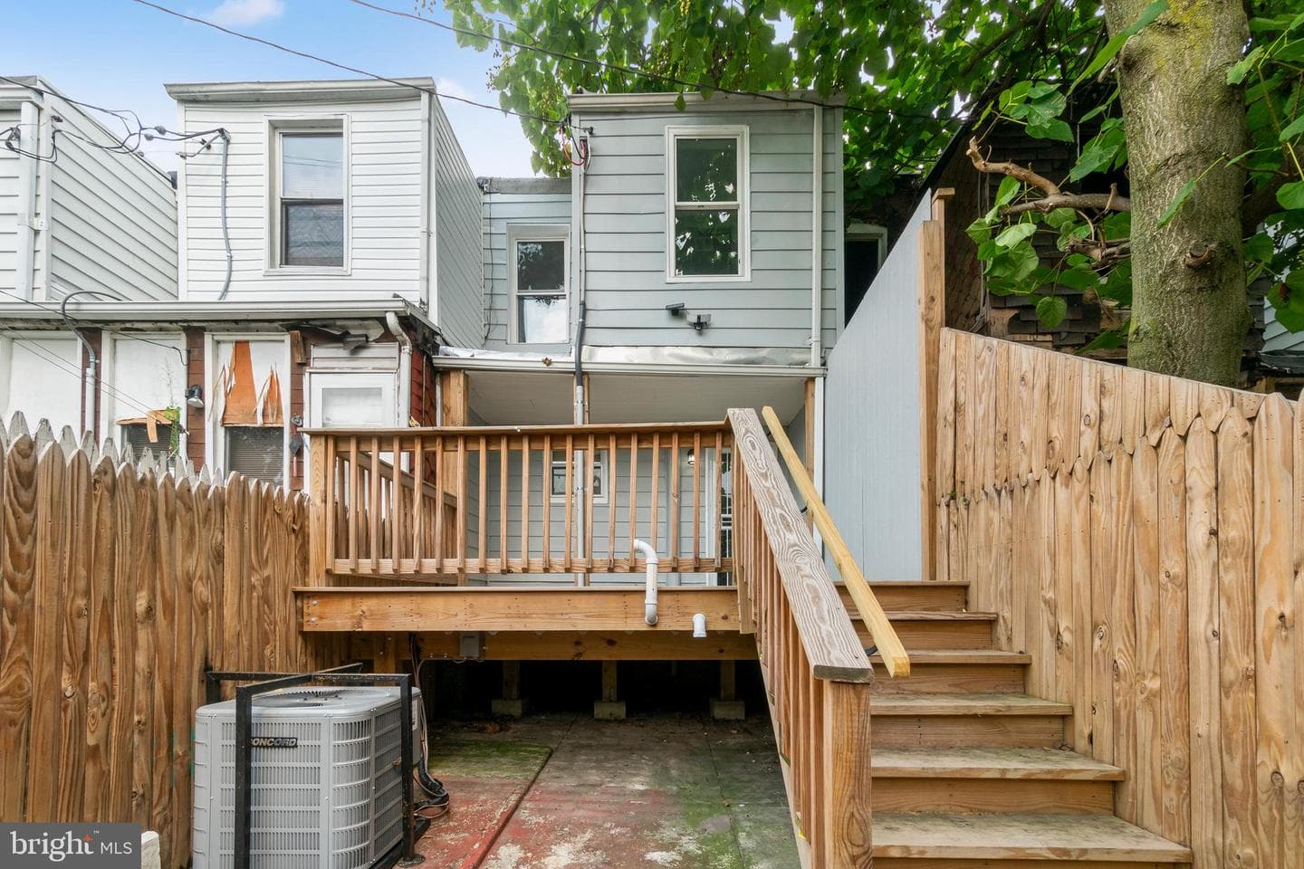 426 S Smallwood Street photo 31