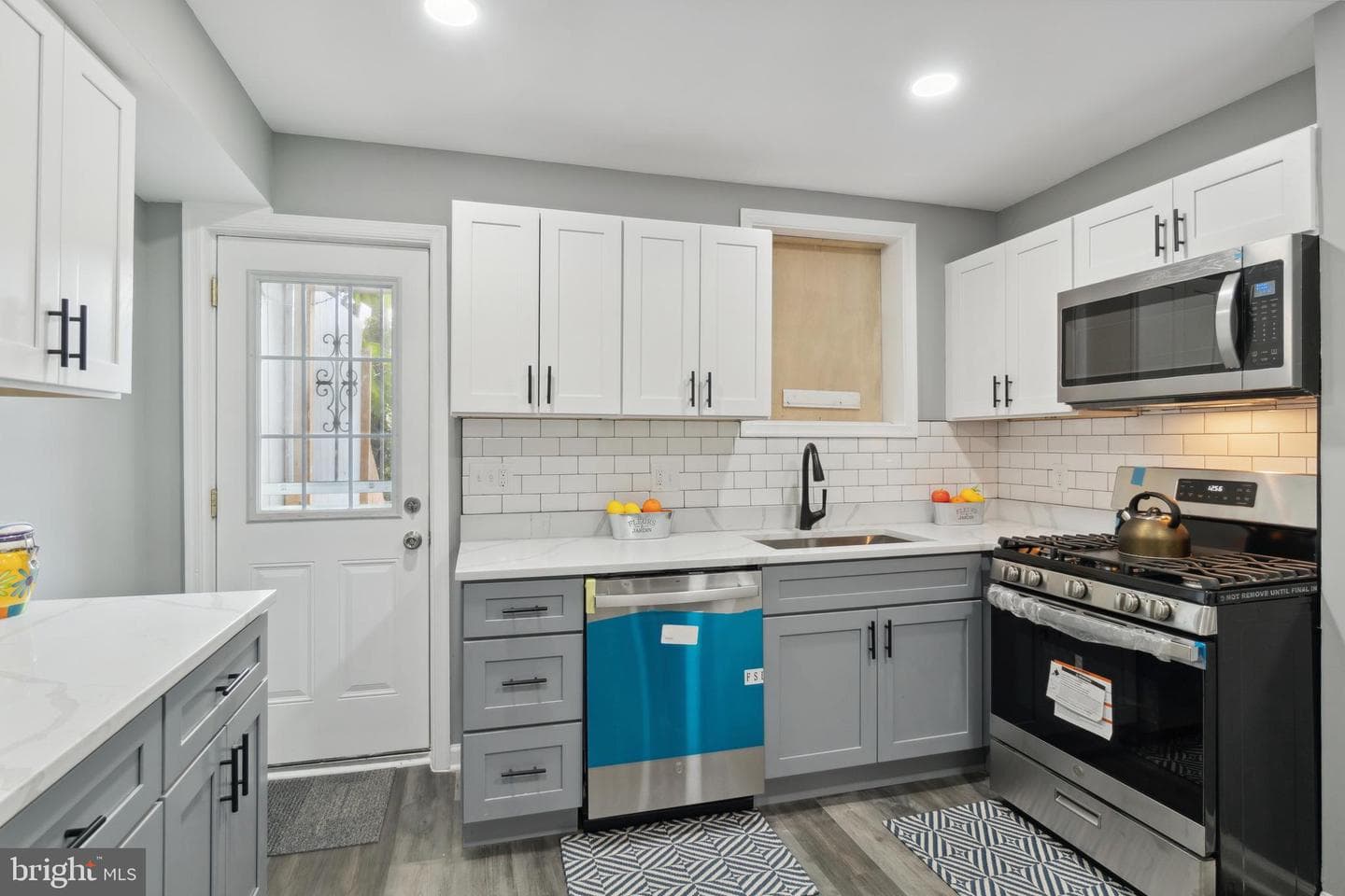426 S Smallwood Street photo 9