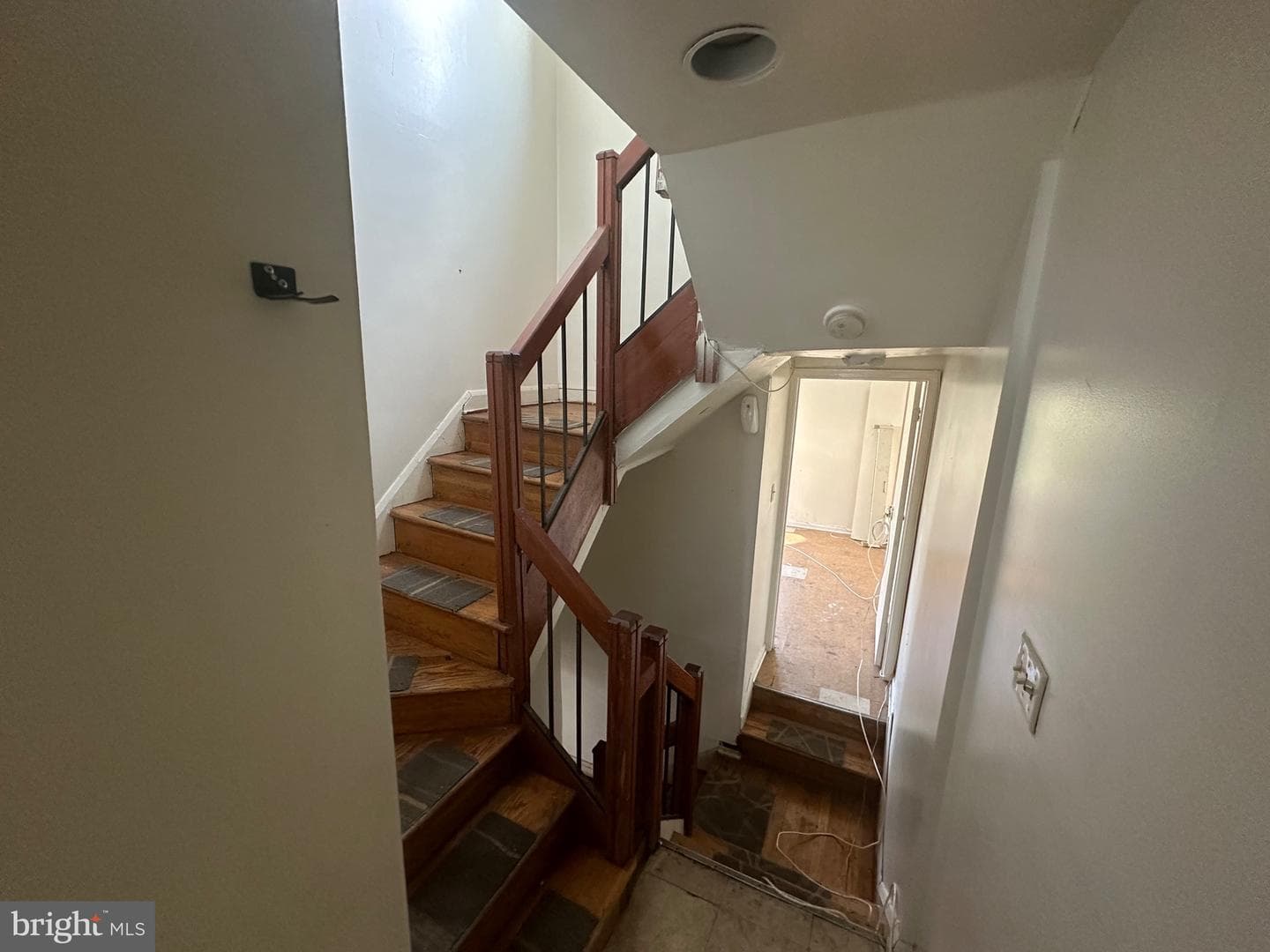 2214 E Fayette Street photo 14