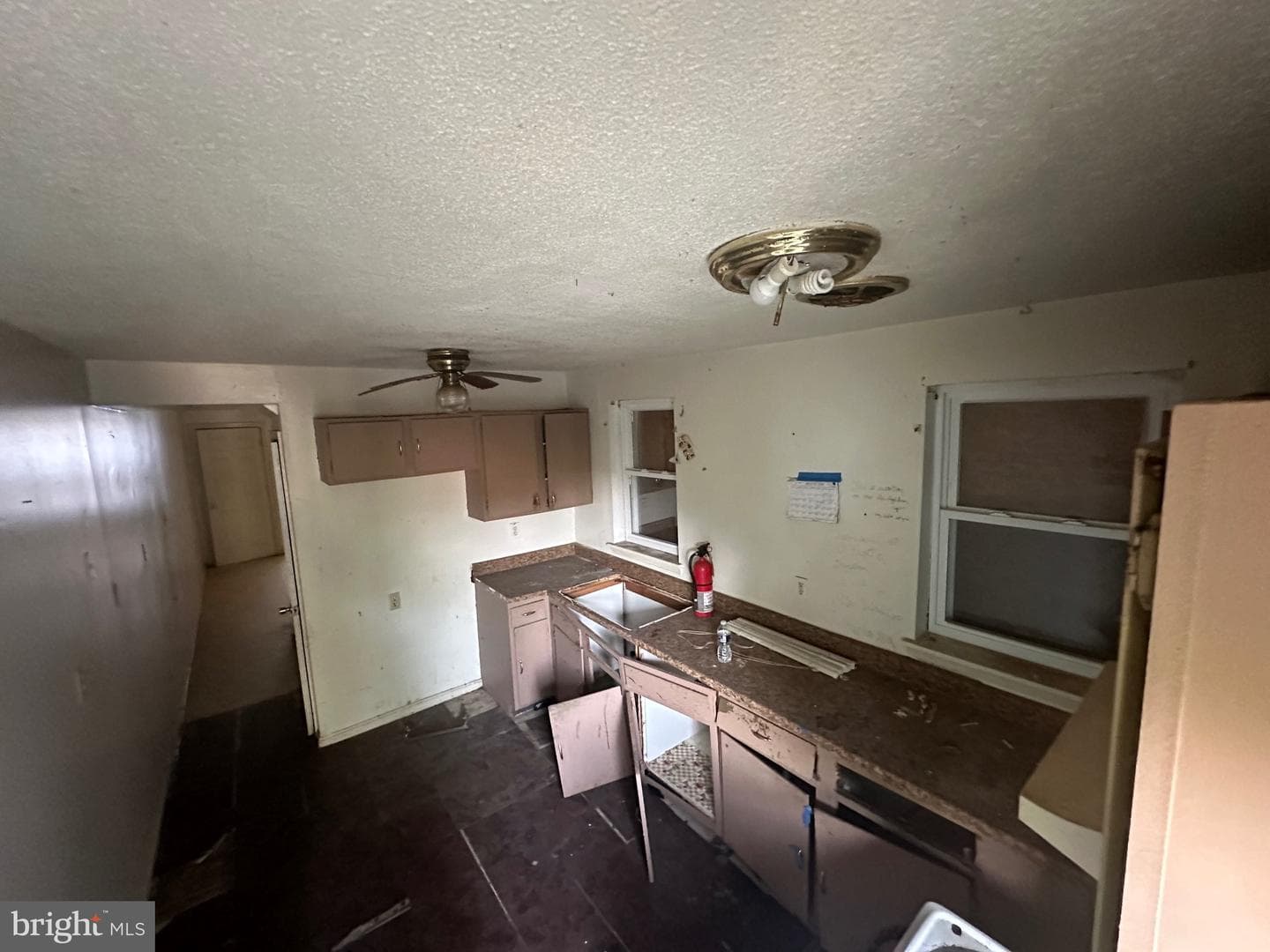 2214 E Fayette Street photo 8