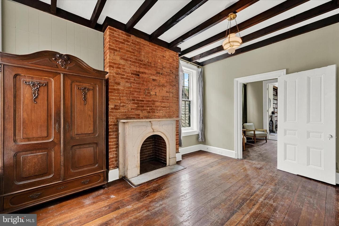 1325 Bolton Street photo 25