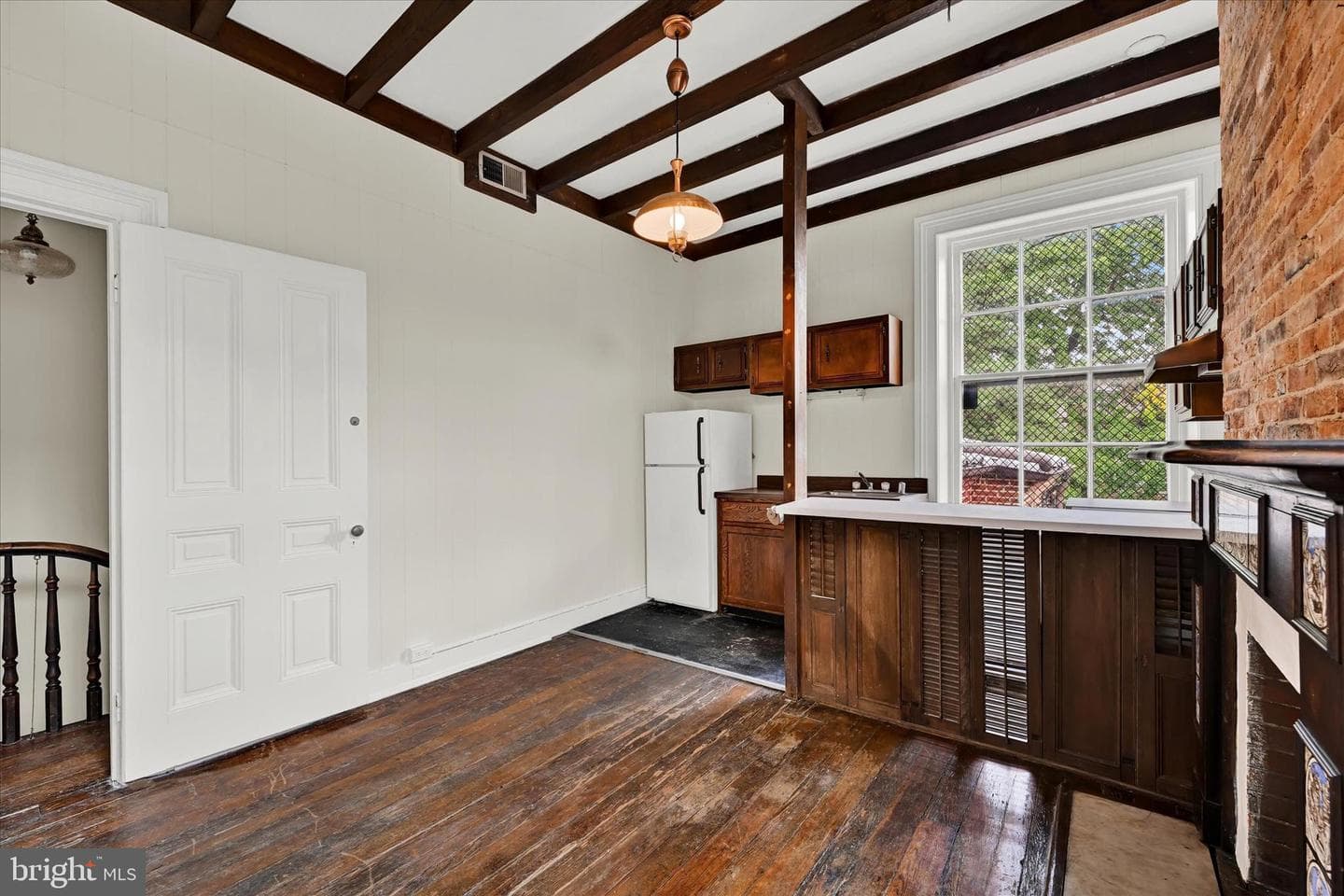 1325 Bolton Street photo 35