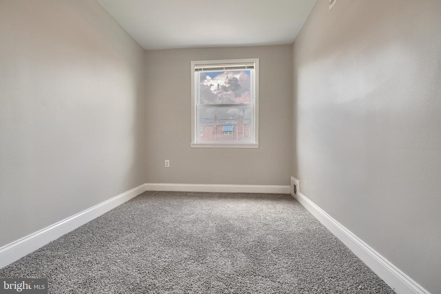 134 N Edgewood Street photo 11