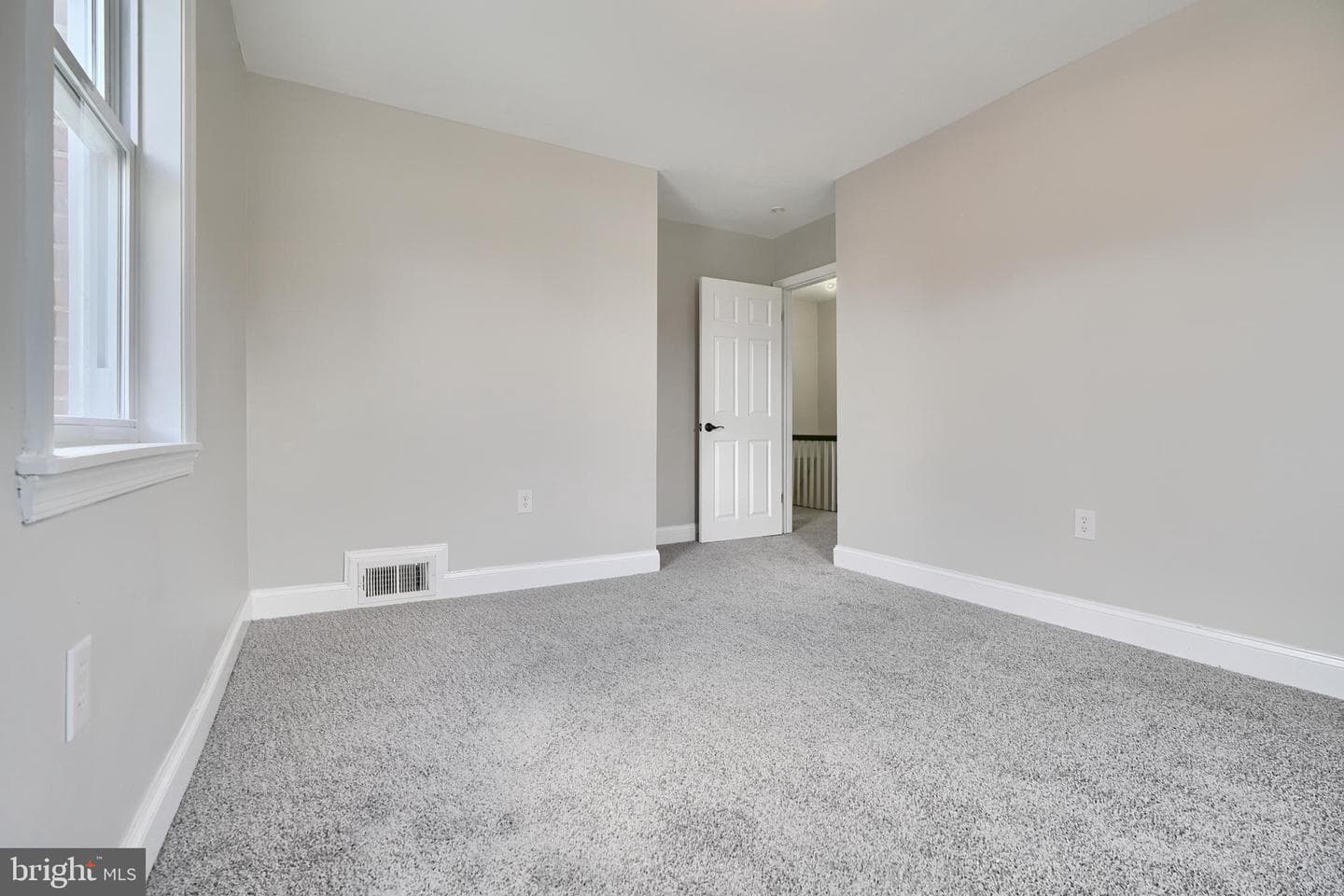 134 N Edgewood Street photo 14