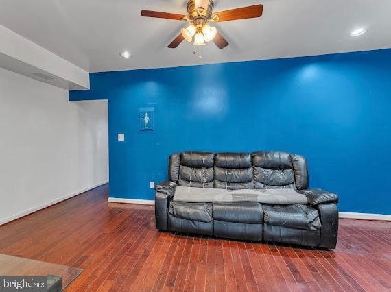 1439 Haubert Street photo 19
