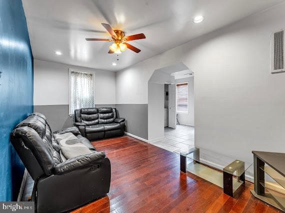 1439 Haubert Street photo 20