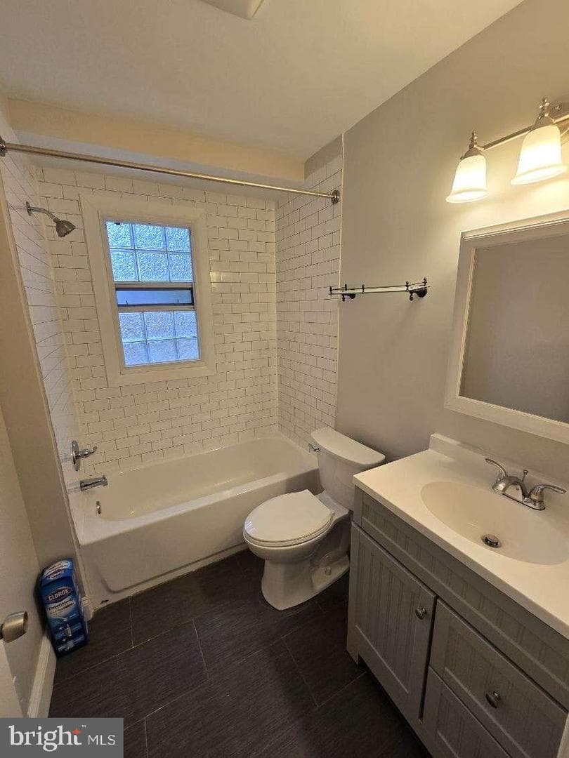 2809 Silver Hill Avenue photo 12
