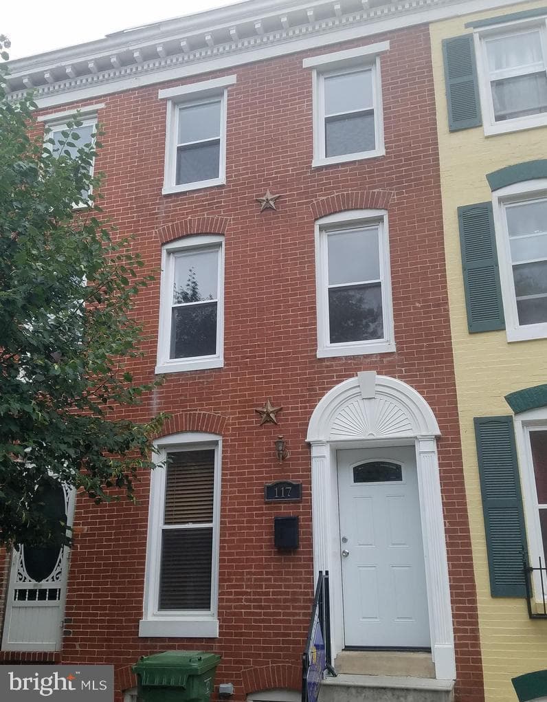 117 S Schroeder Street photo 5
