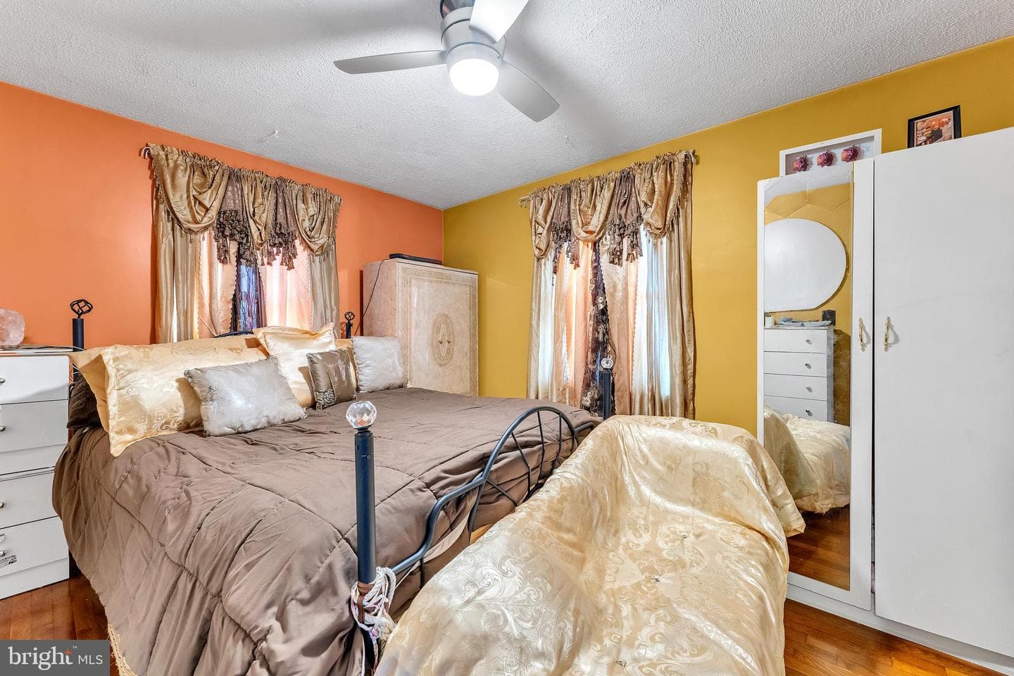2728 Chesley Avenue photo 21