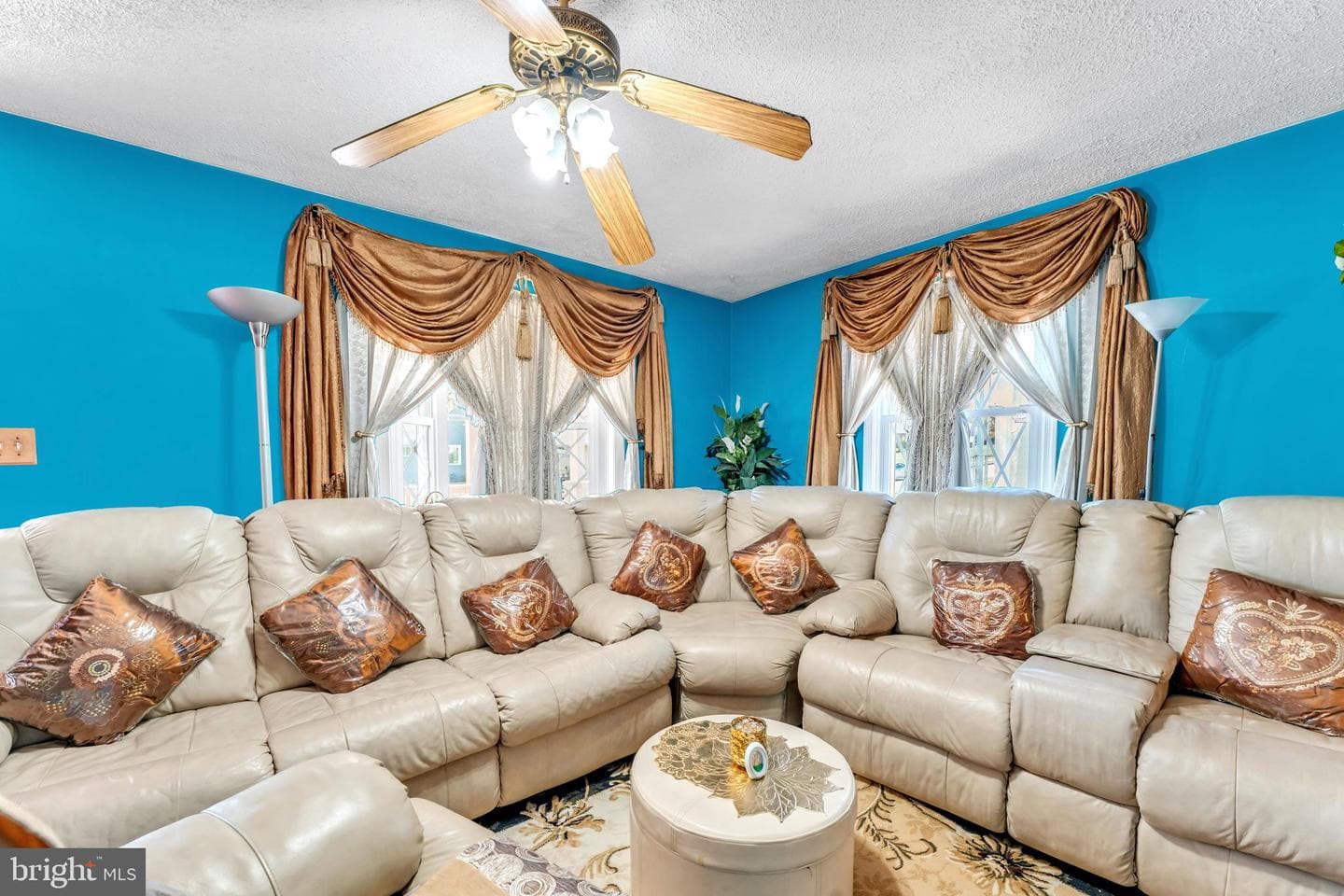 2728 Chesley Avenue photo 8