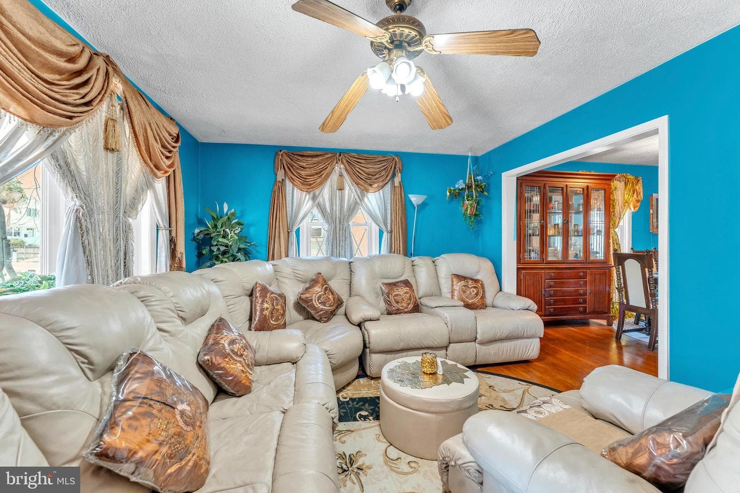 2728 Chesley Avenue photo 9