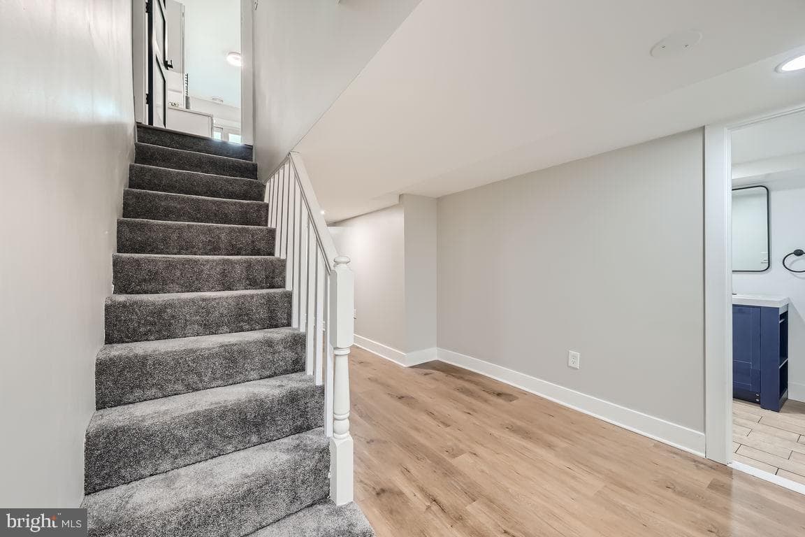 4428 Manorview Road photo 21