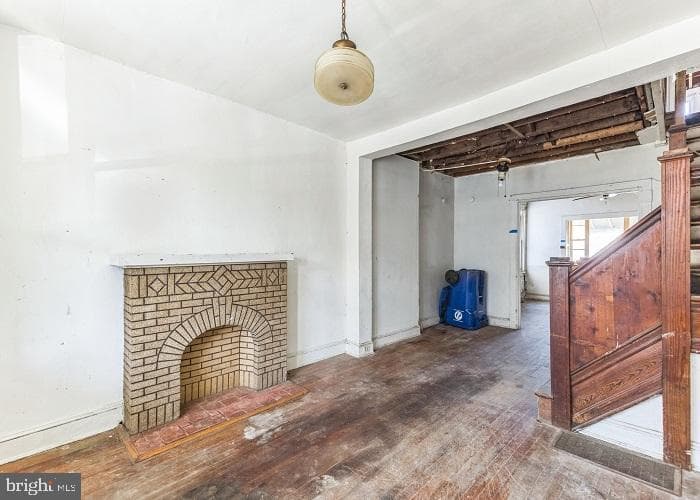 307 Gwynn Avenue photo 4