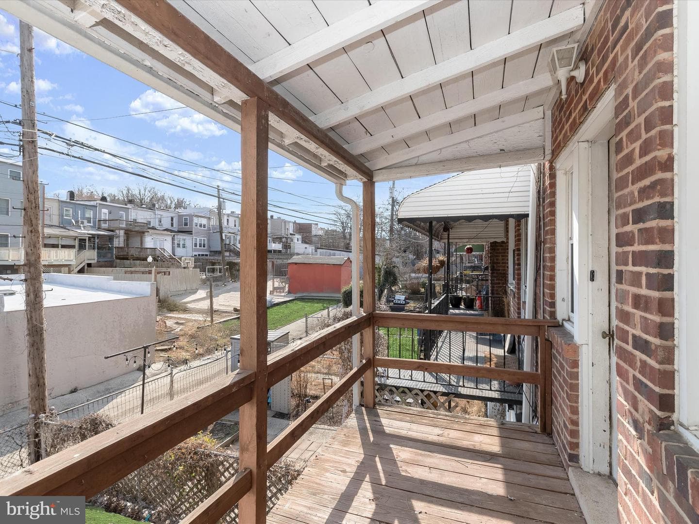 4337 Newport Avenue photo 29