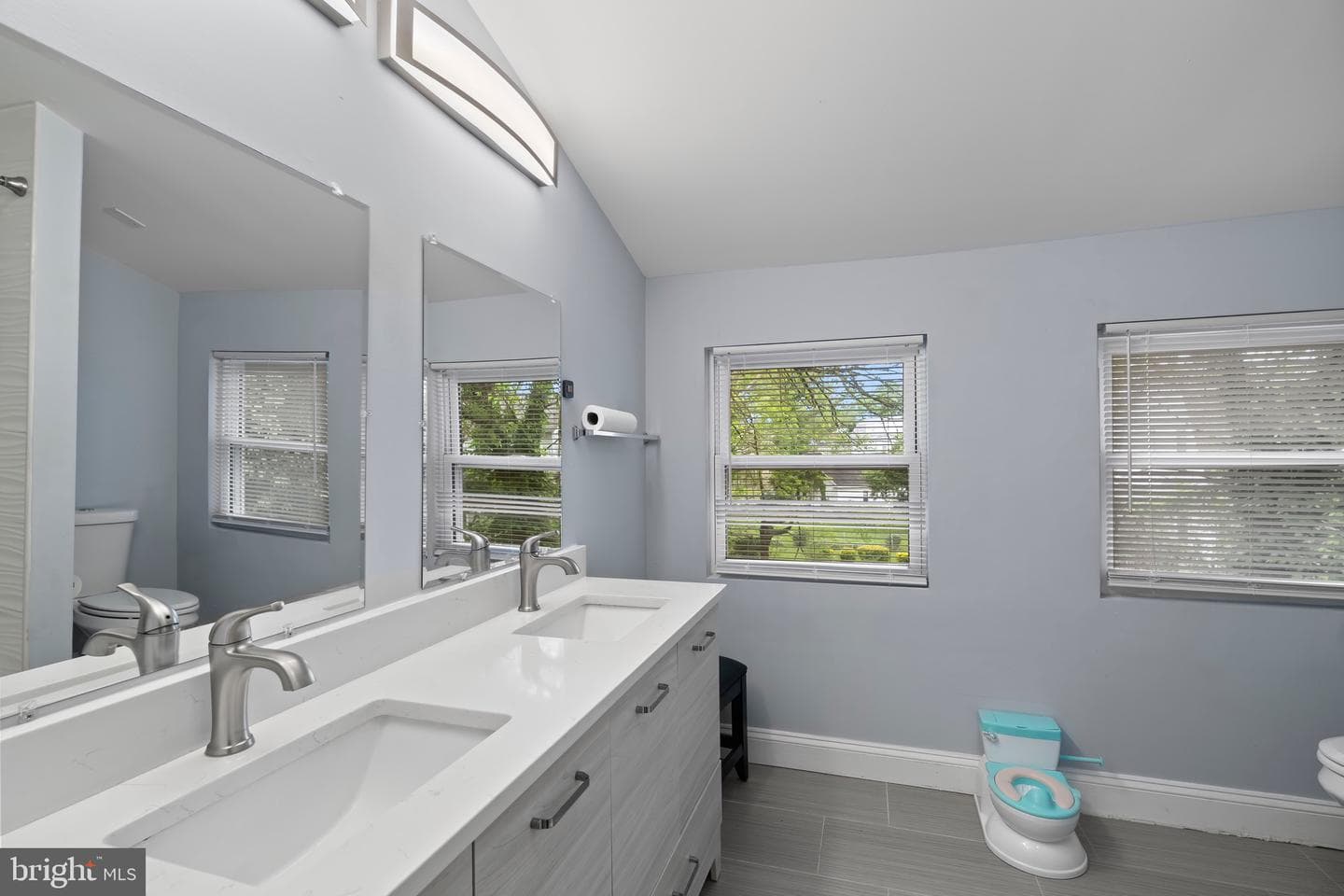 4021 Kathland Avenue photo 15